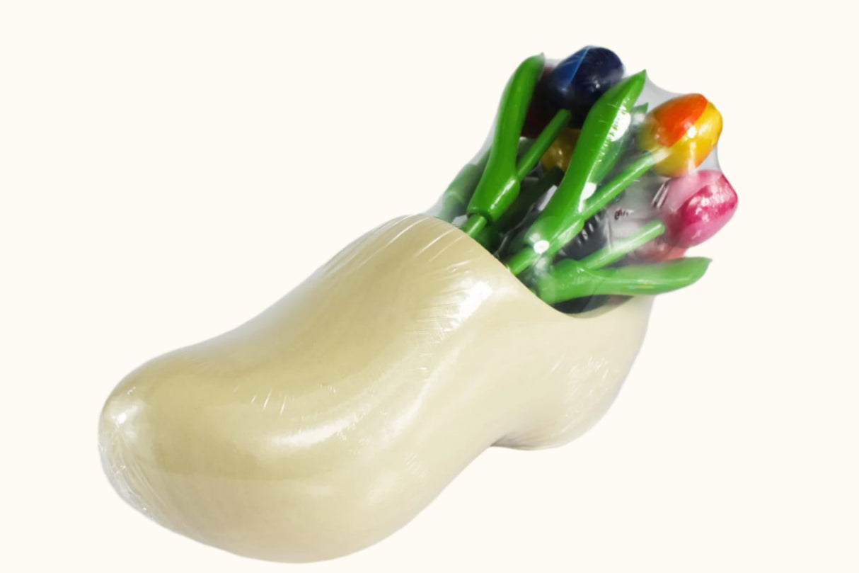 Bouquet de 9 tulipes, petit, dans un sabot en bois laqué, 25 cm, de Dutch Groceries