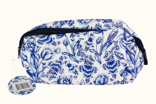 Toiletry Bag Delft Blue Tullips 1